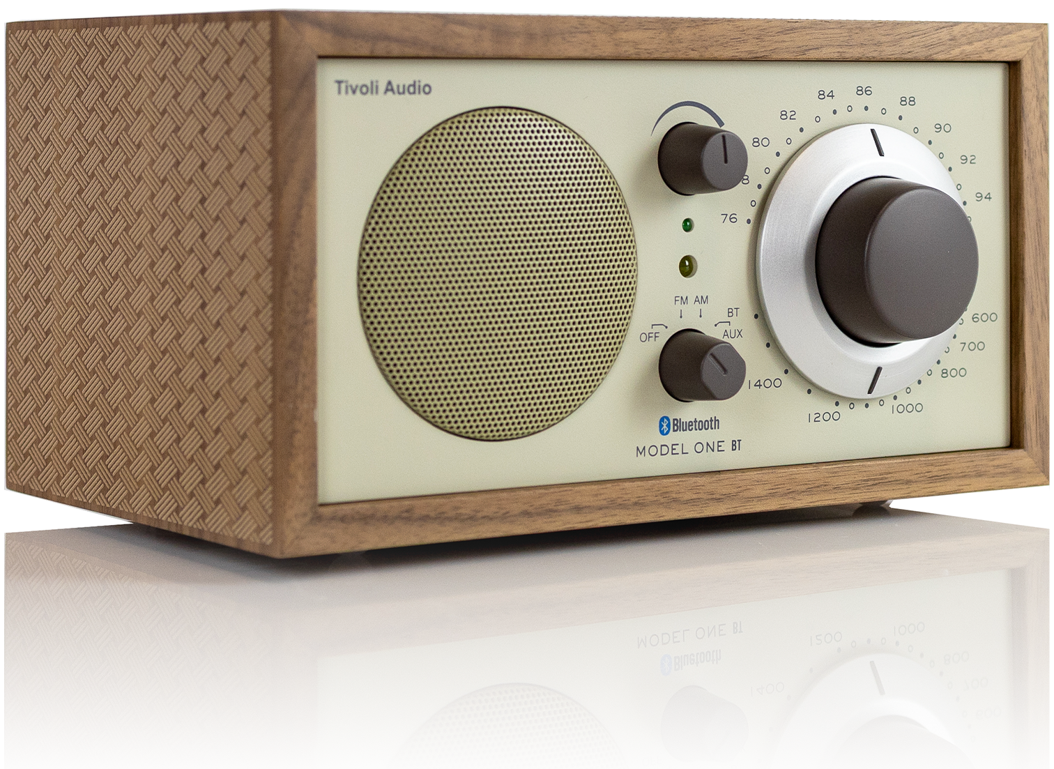 Model One BT x 印伝 – Tivoli Audio株式会社